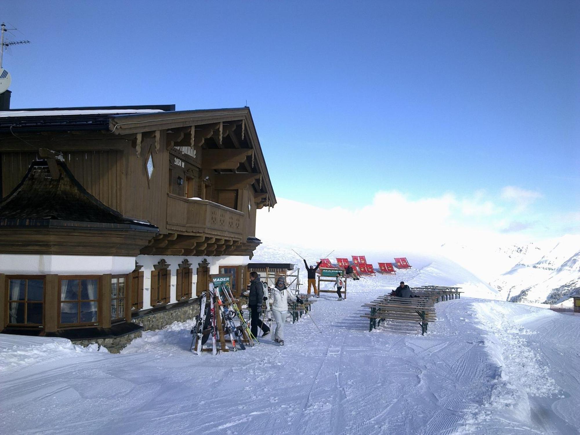 Alpenhof Hotel Lermoos Exterior photo